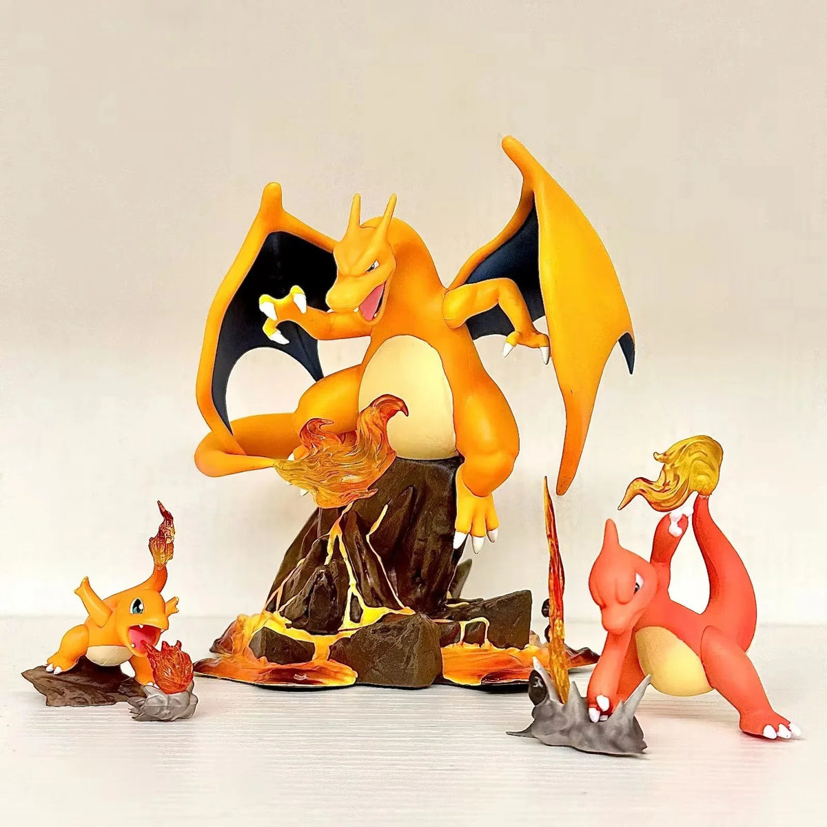 Pokemoned Charmander Charmeleoned Charizard GK Evolution Set Boxed Collectible Model Figure Statue