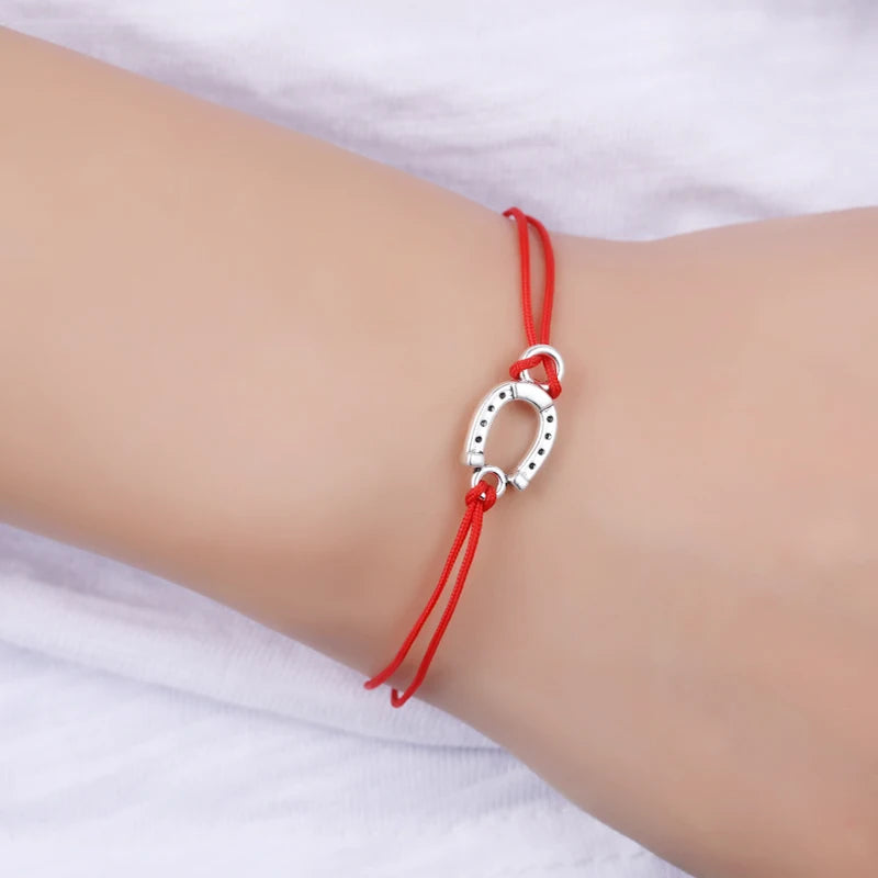 Custom Antique Silver Horse Shoe Horseshoe Charm Bracelet Promotional Gift for Men and Women 'Make a Wish' Fashion Jewelry